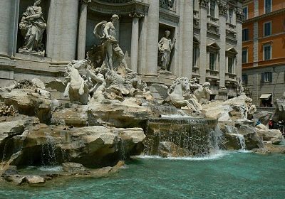9. Fontana Di Trevi