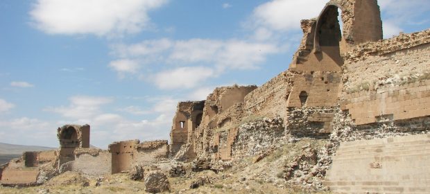 71. Cetatea Ani Turcia Leader