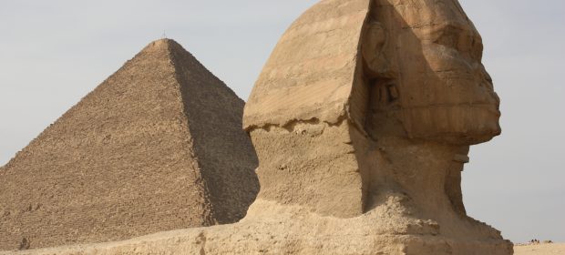 11. La Piramide