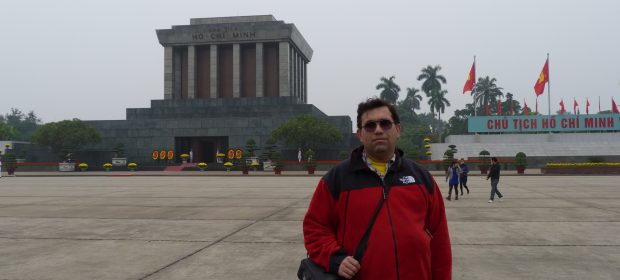 37. Mausoleu Ho Si Min Hanoi