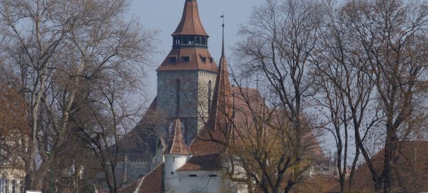 9. Poarta Sf. Ecaterina Si Biserica Neagra Brasov