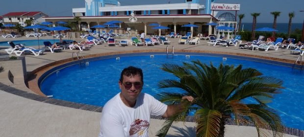 12. Piscina Vox Maris