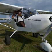 2. La Bordul Avionului Apollo Fox Copy
