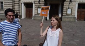 1. Irina De La Lviv Free Tours Copy