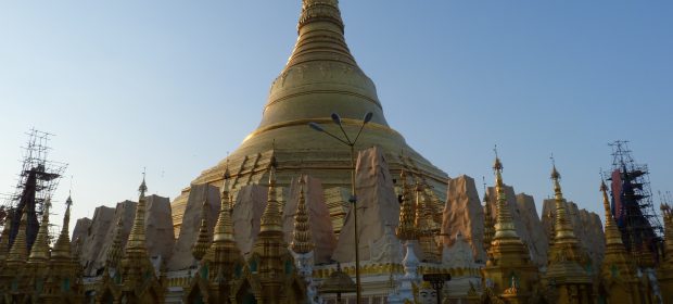 1. Pagoda Shwedagon Yangon