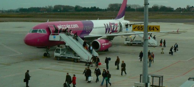 1. WizzAir La Charleroi1