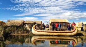 10. Barca De Trestie Uros Pe Lacul Titicaca