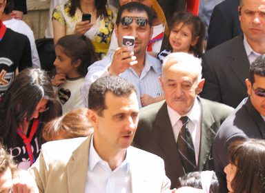 21. Bashar O Poza Cu Mine