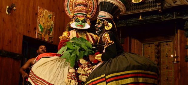 01. Traditii India Dans Kathakali Kerala1