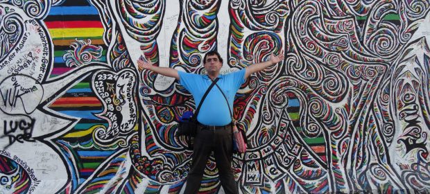 26. Grafitti Zidul Berlinului