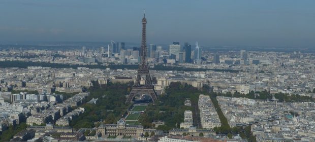 8. Obiective Turistice Paris Turnul Eiffel