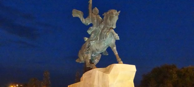 33. Statuia Lui Suvorov La Tiraspol