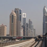 10. Dubai Vazut Din Metro