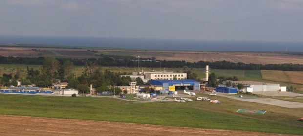 01. Aeroportul Tuzla