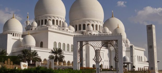 01. Moscheea Din Abu Dhabi