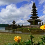 07. Templul Balinez Bedugul Lake