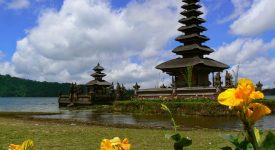 07. Templul Balinez Bedugul Lake