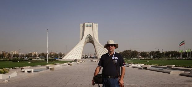 44. Turnul Azadi