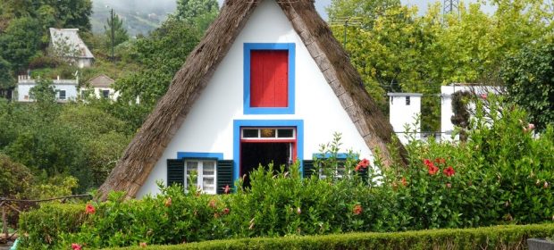 19. Traditional House In Santana Madeira