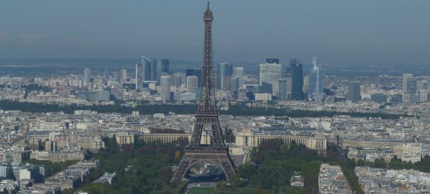 02. Turnul Eiffel
