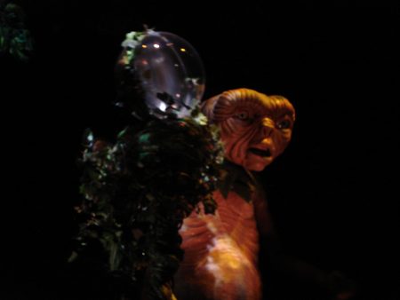 09. ET