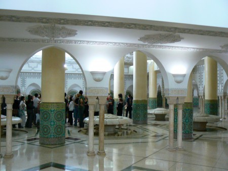 16. Spalator moscheea din Casablanca