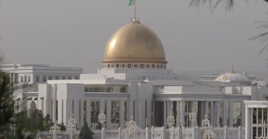 04. Palatul Lui Turkmenbasi