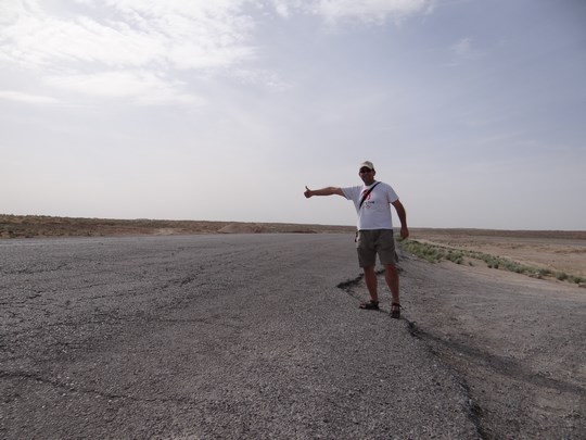 25. Autostop in Turkmenistan