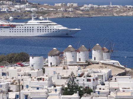 10. Morile de vant din Mykonos
