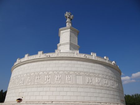 11. Monument Adamclisi