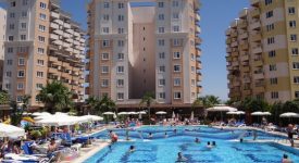14. Piscina Ramada Lara