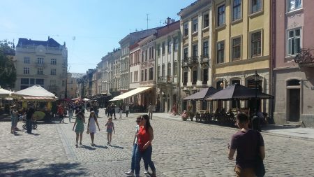 02. Piata Centrala Lviv