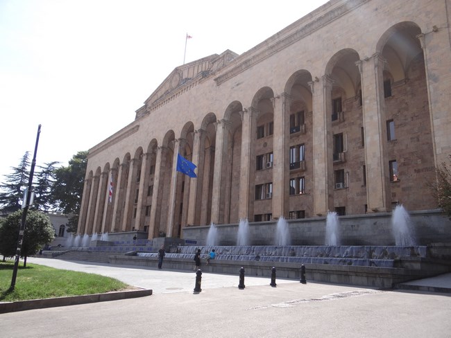 02. Parlamentul Georgiei