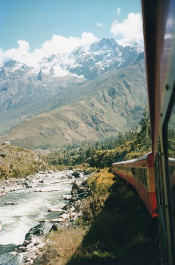 05. Cu trenul spre Macchu Picchu (Copy)