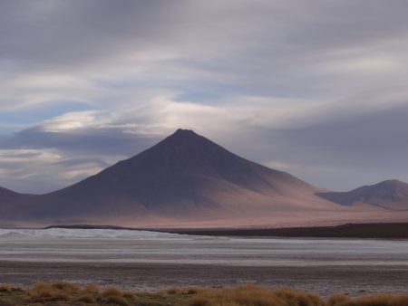 11. Laguna colorata