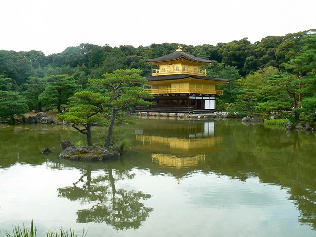 14. Templul de Aur din Kyoto