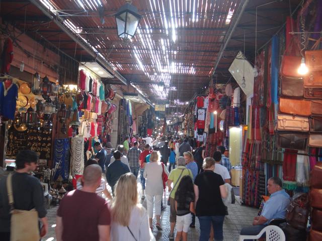 10. Bazar Marrakech