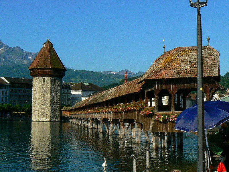 01. Podul Luzern