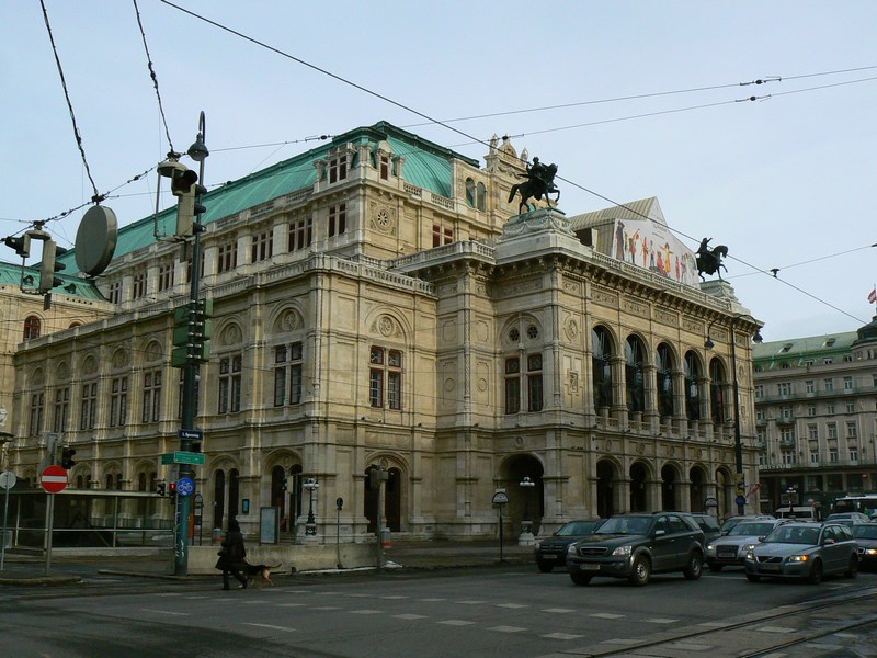 11. Opera Viena