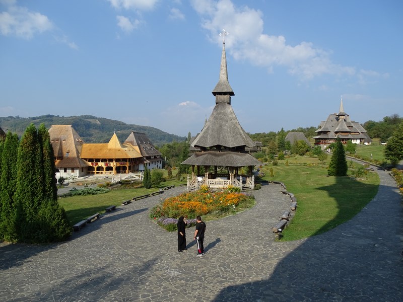 12-manastirea-barsana-maramures