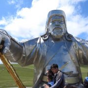 15. Genghis Han De Aluminiu