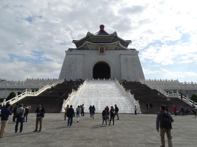 09-mausoleul-lui-chiang-kai-shek