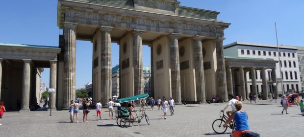 05. Poarta Brandenburg Berlin
