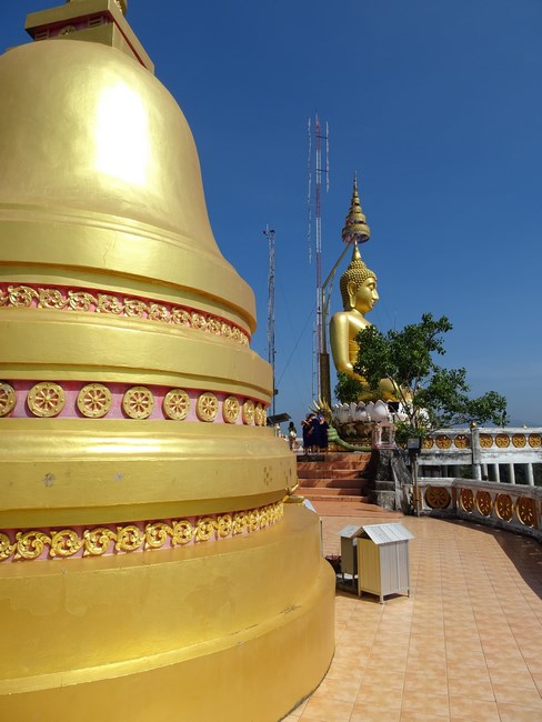 18. Stupa si Buda
