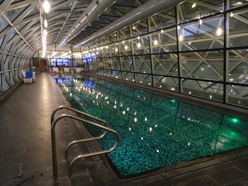 18. Doha pool