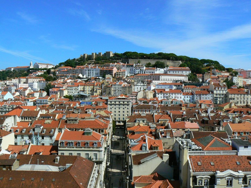 11. Panorama Lisabona din Bairro Alto