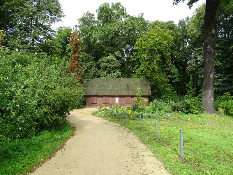 . Intrare Parc Muzakowski