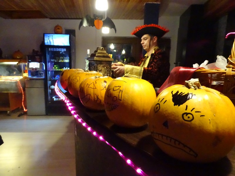 . Bostani De Halloween