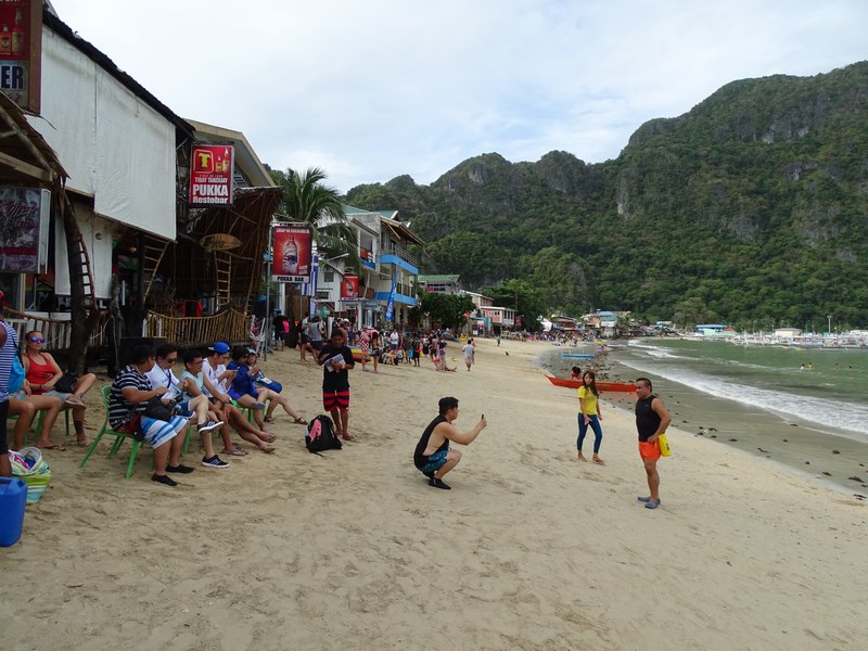 . Plaja El Nido