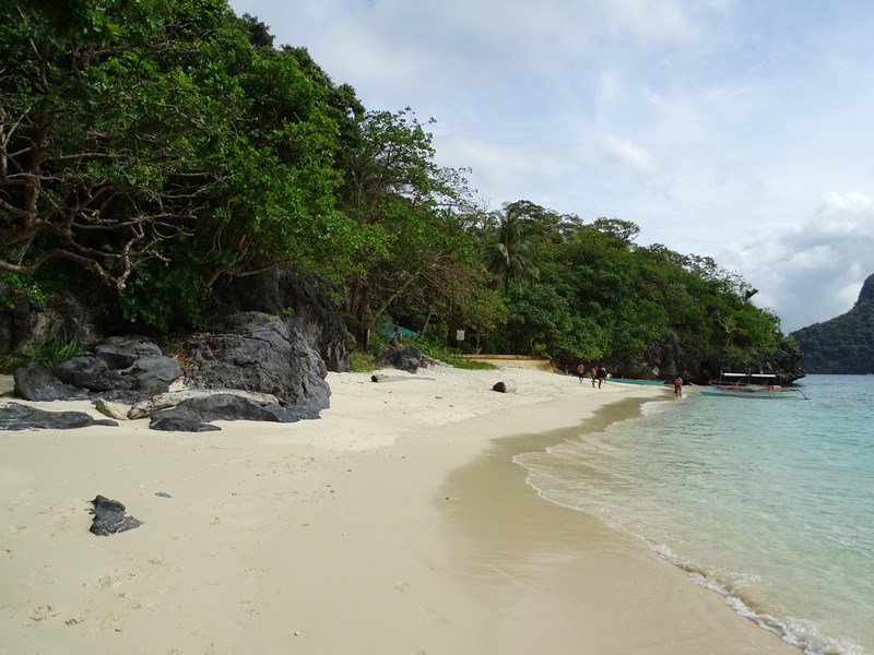 . Plaja Paradis